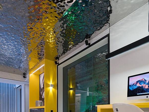 Water ripple sheets for ceilings in exhibition hall